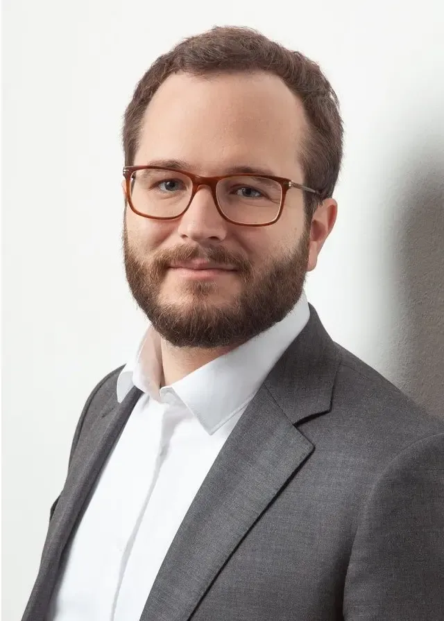 RA David Schmäing
